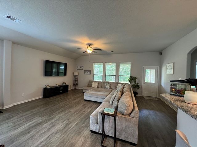 6102 Hazel Lake Drive, Conroe, TX 77303