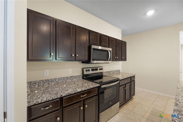 9610 Kensley Rose Drive, Killeen, TX 76542