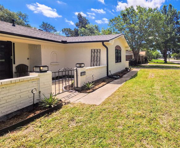 2908 Washington Street, Commerce, TX 75428
