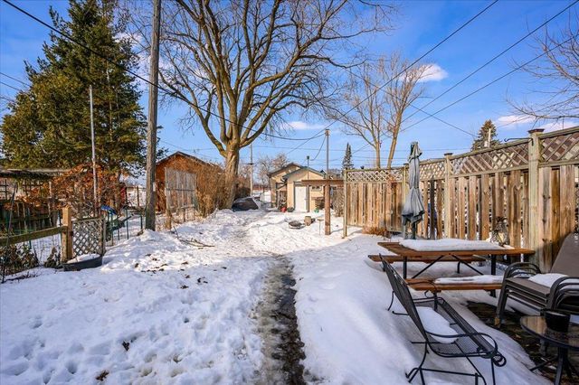 1823 Oakes Avenue, Superior, WI 54880