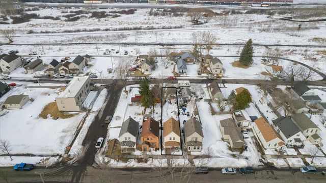 1823 Oakes Avenue, Superior, WI 54880