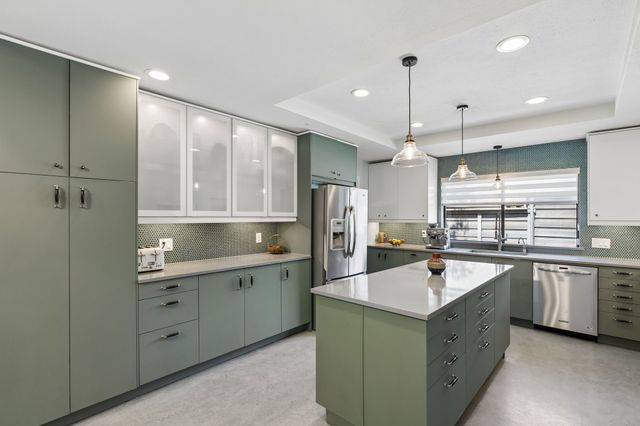 6502 Riverview Lane, Dallas, TX 75248