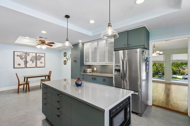 6502 Riverview Lane, Dallas, TX 75248