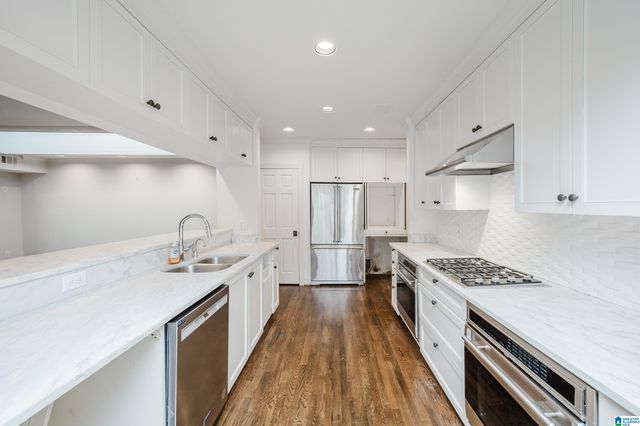 3909 JACKSON BOULEVARD, Mountain Brook, AL 35213