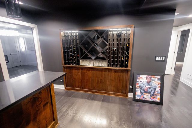 740 67th Place, Willowbrook, IL 60527