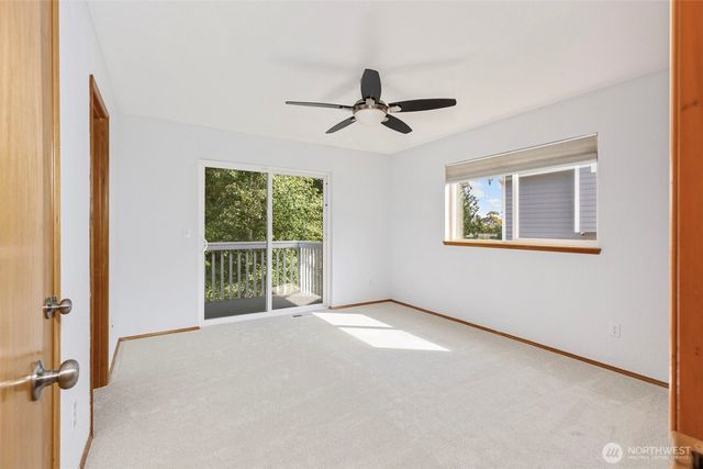 3744 NE Trout Brook Lane, Bremerton, WA 98311