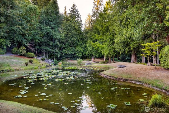 3744 NE Trout Brook Lane, Bremerton, WA 98311