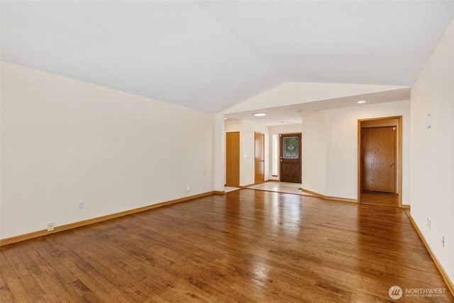 3744 NE Trout Brook Lane, Bremerton, WA 98311