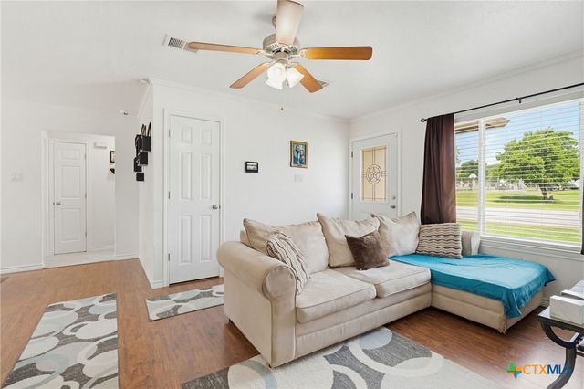 1604 N Main Street, Copperas Cove, TX 76522