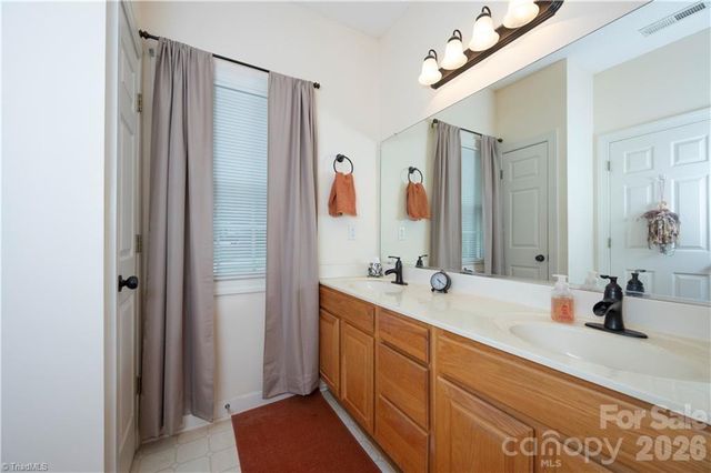 195 Stadium Oaks Drive, Clemmons, NC 27012