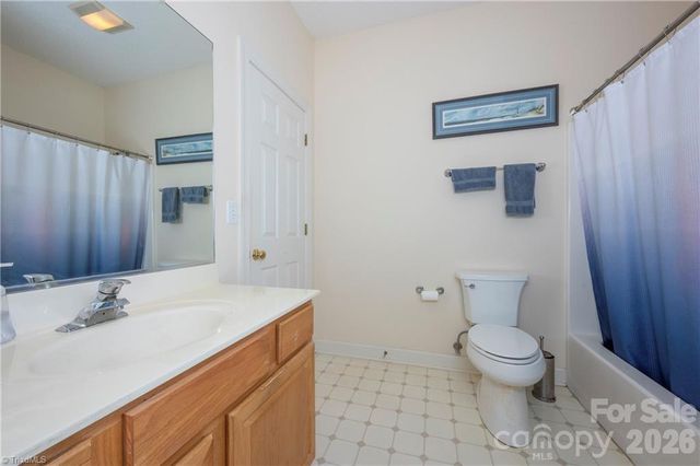 195 Stadium Oaks Drive, Clemmons, NC 27012