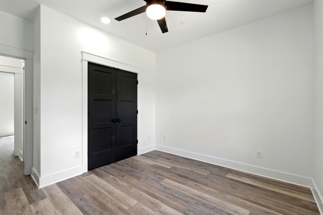 607 Collier Bend Rd, Charlotte, TN 37036