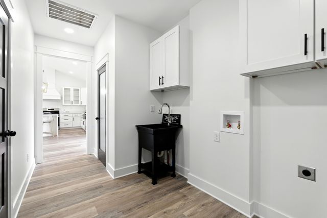 607 Collier Bend Rd, Charlotte, TN 37036