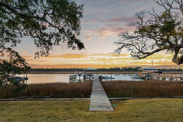 1001 Palm Boulevard, Isle Of Palms, SC 29451