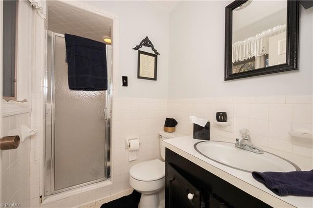 4255 Briar Creek Road, Clemmons, NC 27012