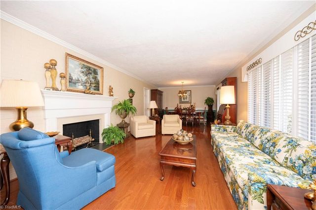 4255 Briar Creek Road, Clemmons, NC 27012