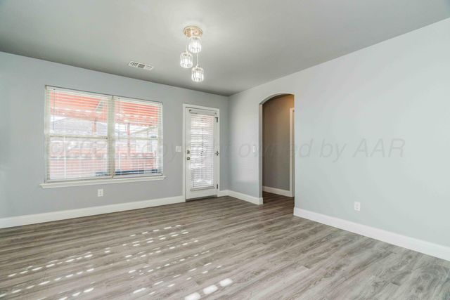 8304 SHREVEPORT Drive, Amarillo, TX 79118