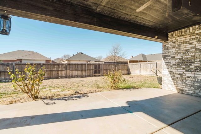 8304 SHREVEPORT Drive, Amarillo, TX 79118