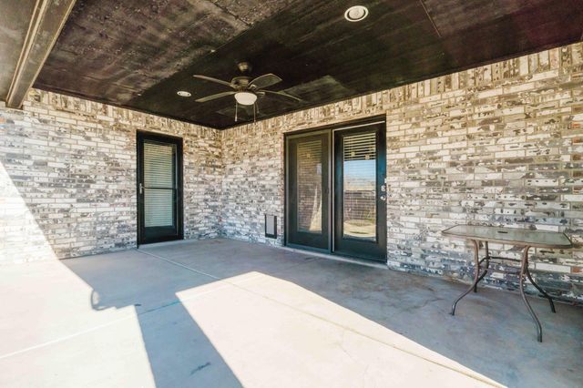 8304 SHREVEPORT Drive, Amarillo, TX 79118