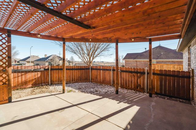 8304 SHREVEPORT Drive, Amarillo, TX 79118