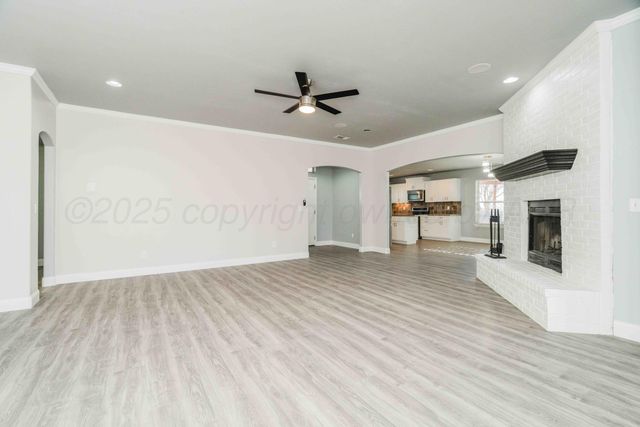 8304 SHREVEPORT Drive, Amarillo, TX 79118