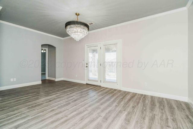 8304 SHREVEPORT Drive, Amarillo, TX 79118