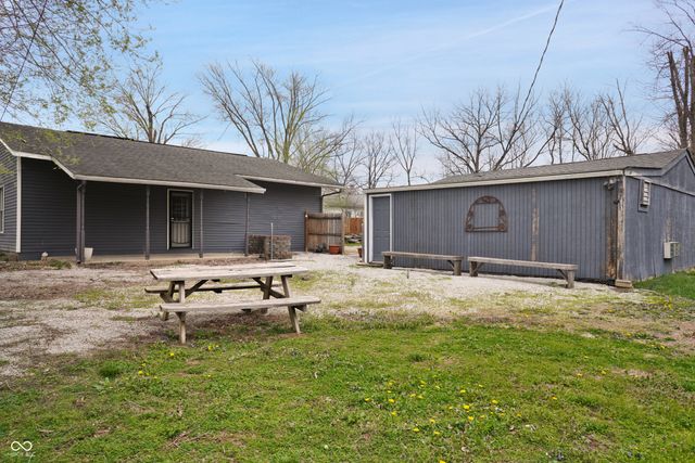 4633 Shelbyville Road, Indianapolis, IN 46237