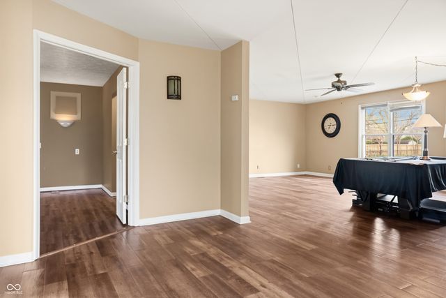 4633 Shelbyville Road, Indianapolis, IN 46237