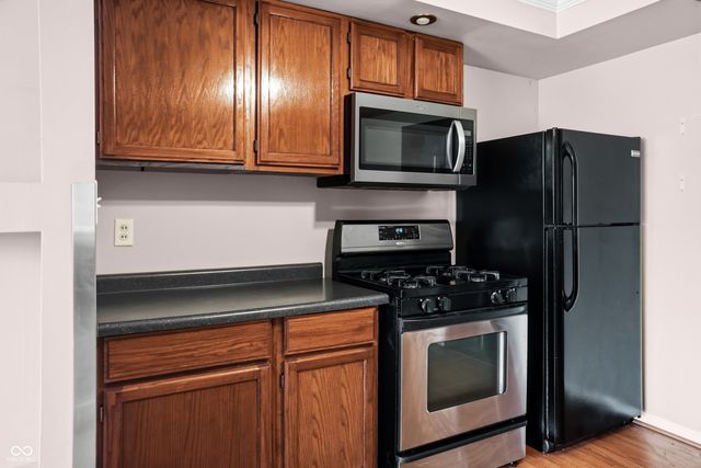 4633 Shelbyville Road, Indianapolis, IN 46237