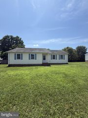 7110 SHARON RD, Fredericksburg, VA 22407