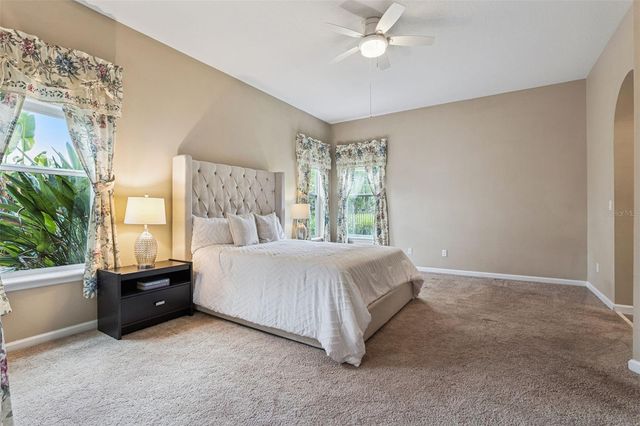 1391 HAYTON AVE., Deland, FL 32724