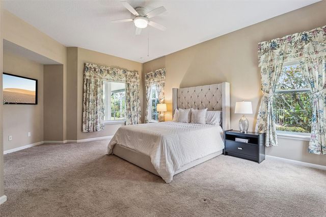 1391 HAYTON AVE., Deland, FL 32724
