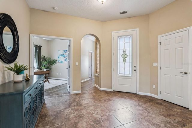 1391 HAYTON AVE., Deland, FL 32724