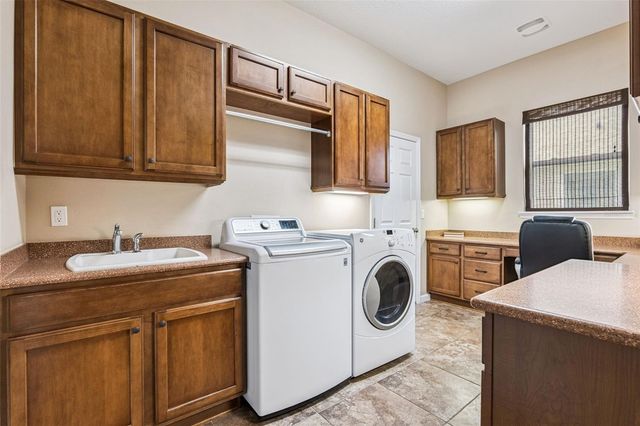 1391 HAYTON AVE., Deland, FL 32724
