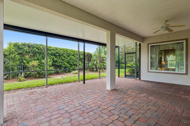 1391 HAYTON AVE., Deland, FL 32724