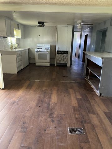 89 Vick Drive, Brownwood, TX 76801