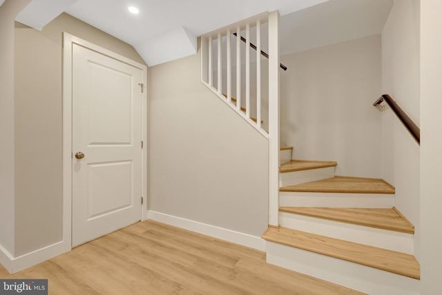 3503 SPRING LAKE TER, Fairfax, VA 22030