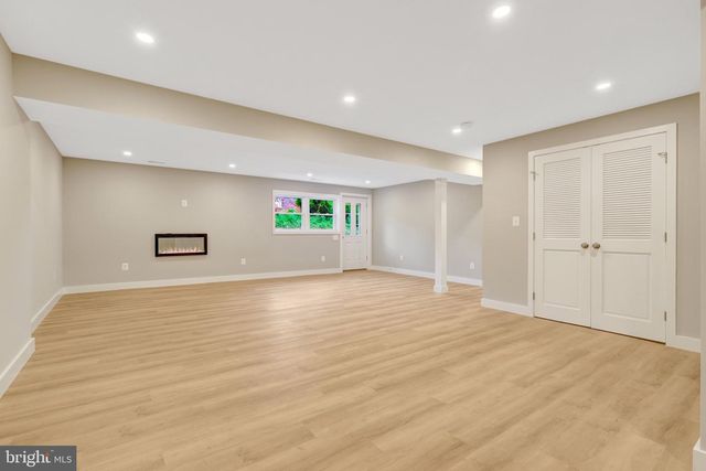 3503 SPRING LAKE TER, Fairfax, VA 22030