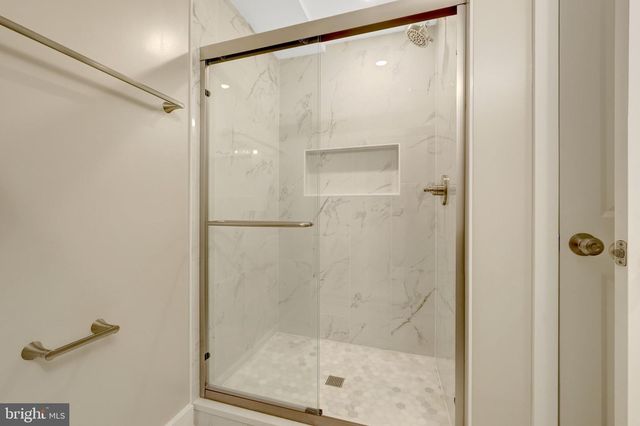 3503 SPRING LAKE TER, Fairfax, VA 22030