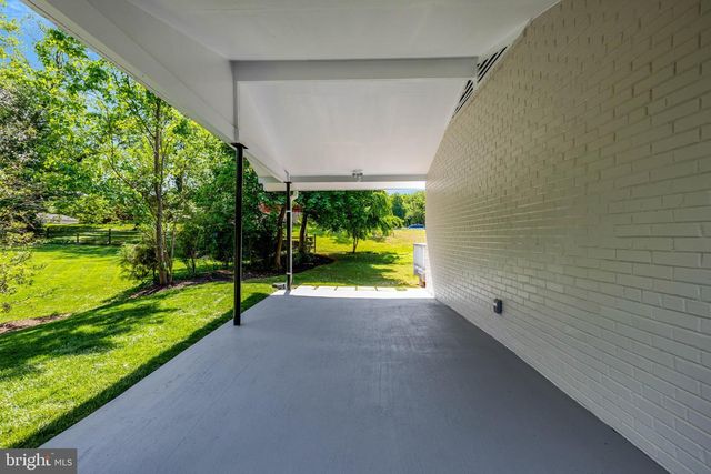 3503 SPRING LAKE TER, Fairfax, VA 22030