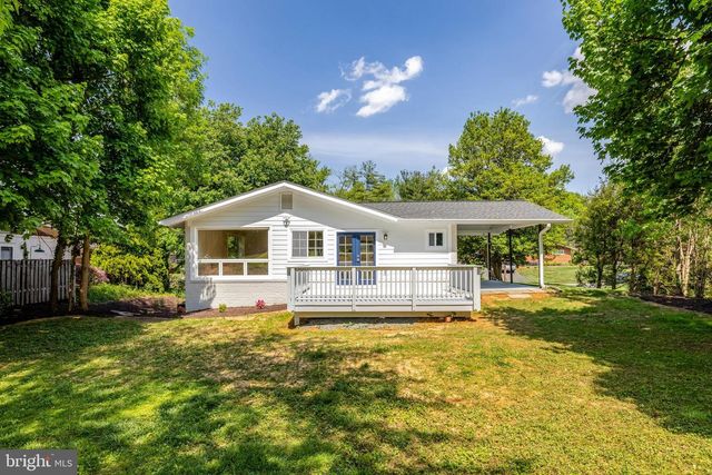 3503 SPRING LAKE TER, Fairfax, VA 22030