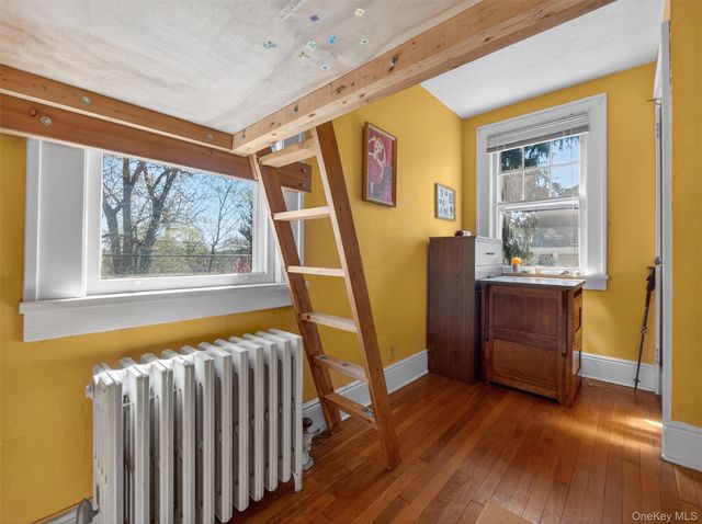 108 Summit Avenue, Tappan, NY 10983