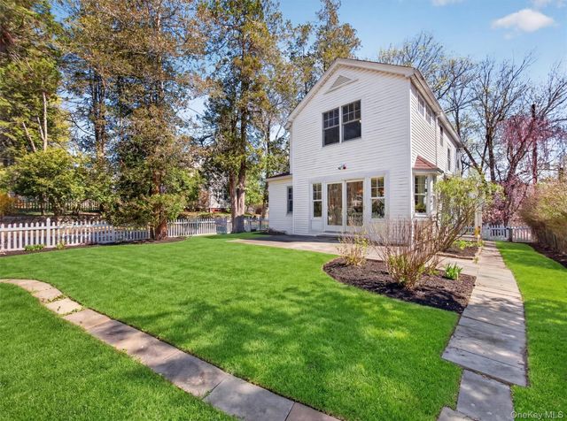 108 Summit Avenue, Tappan, NY 10983