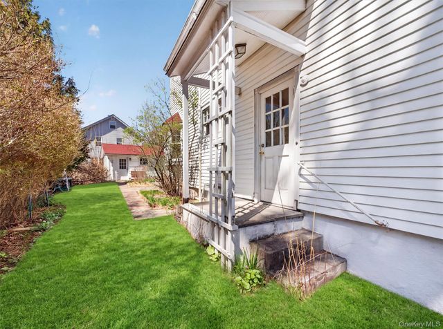 108 Summit Avenue, Tappan, NY 10983