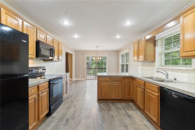 10 Duddington Lane, Bella Vista, AR 72714