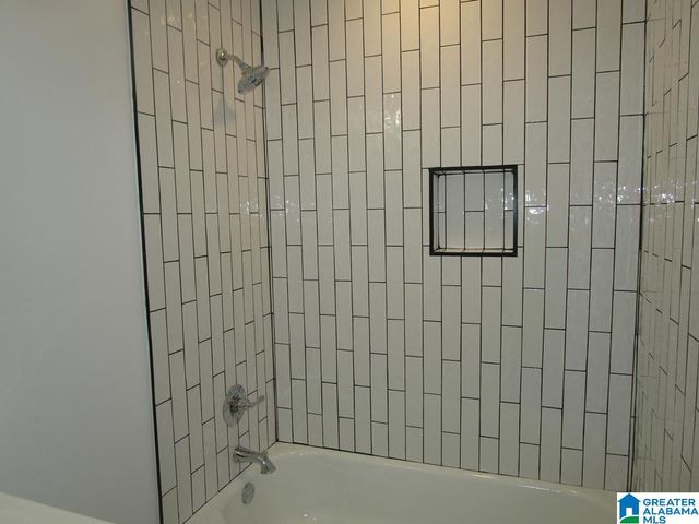 8929 VALLEYBROOK ROAD, Birmingham, AL 35206