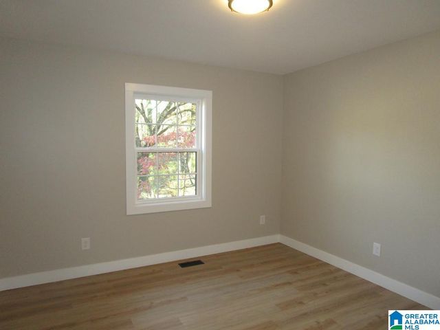 8929 VALLEYBROOK ROAD, Birmingham, AL 35206