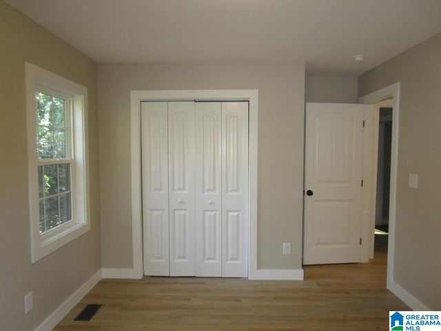 8929 VALLEYBROOK ROAD, Birmingham, AL 35206