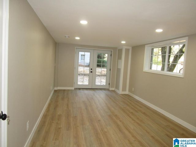 8929 VALLEYBROOK ROAD, Birmingham, AL 35206