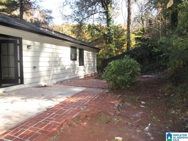 8929 VALLEYBROOK ROAD, Birmingham, AL 35206